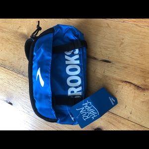 Brooks waist bag